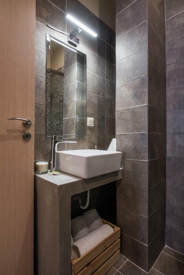 Stone House Near Acropolis - Living Stone Diamond Διαμέρισμα Αθήνα Εξωτερικό φωτογραφία
